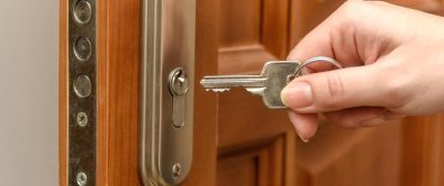 Door-Lock-Types-to-Secure-your-Home-from-Burglars