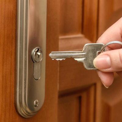 Door-Lock-Types-to-Secure-your-Home-from-Burglars